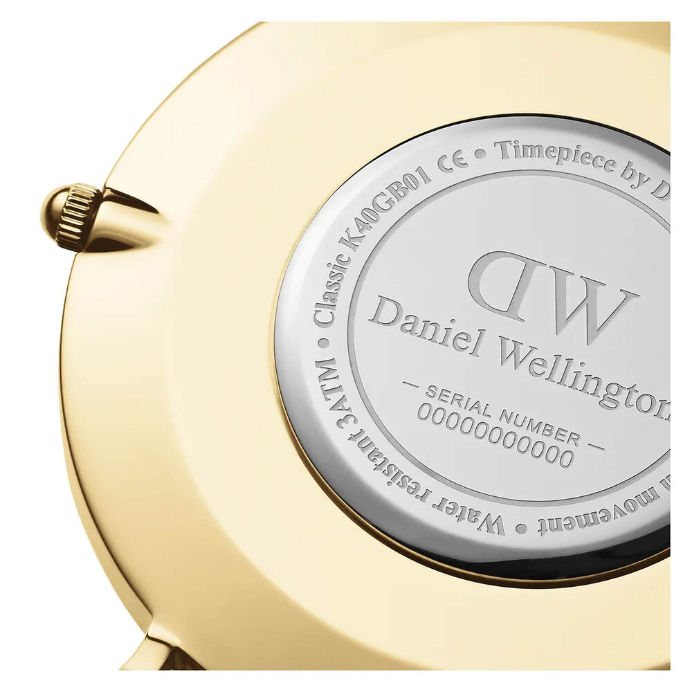 Daniel Wellington Classic Sheffield 40mm Black Dial & Leather Strap Watch