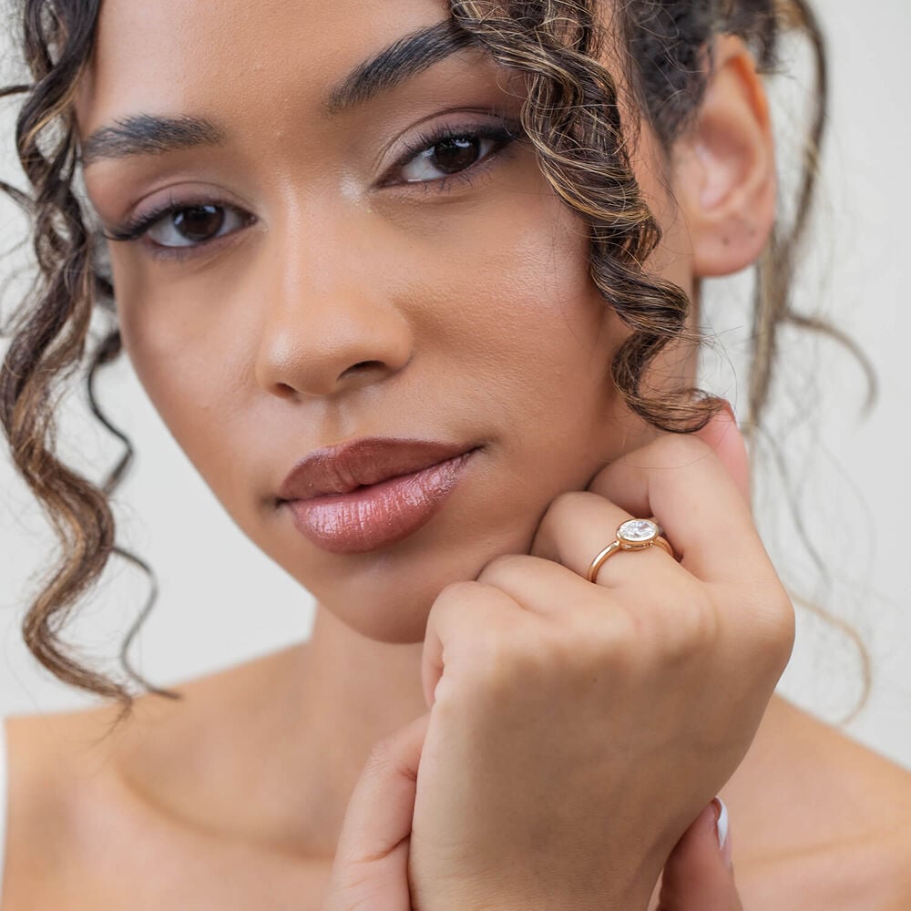 Born Orbit 9ct Yellow Gold Lab Grown 1ct Oval Diamond Ring image number 6