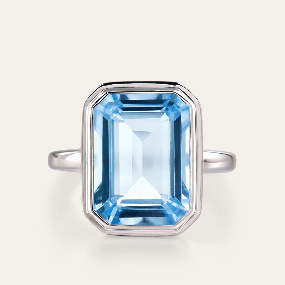 Sterling Silver Rectangular Blue Topaz Bezel Set Ring