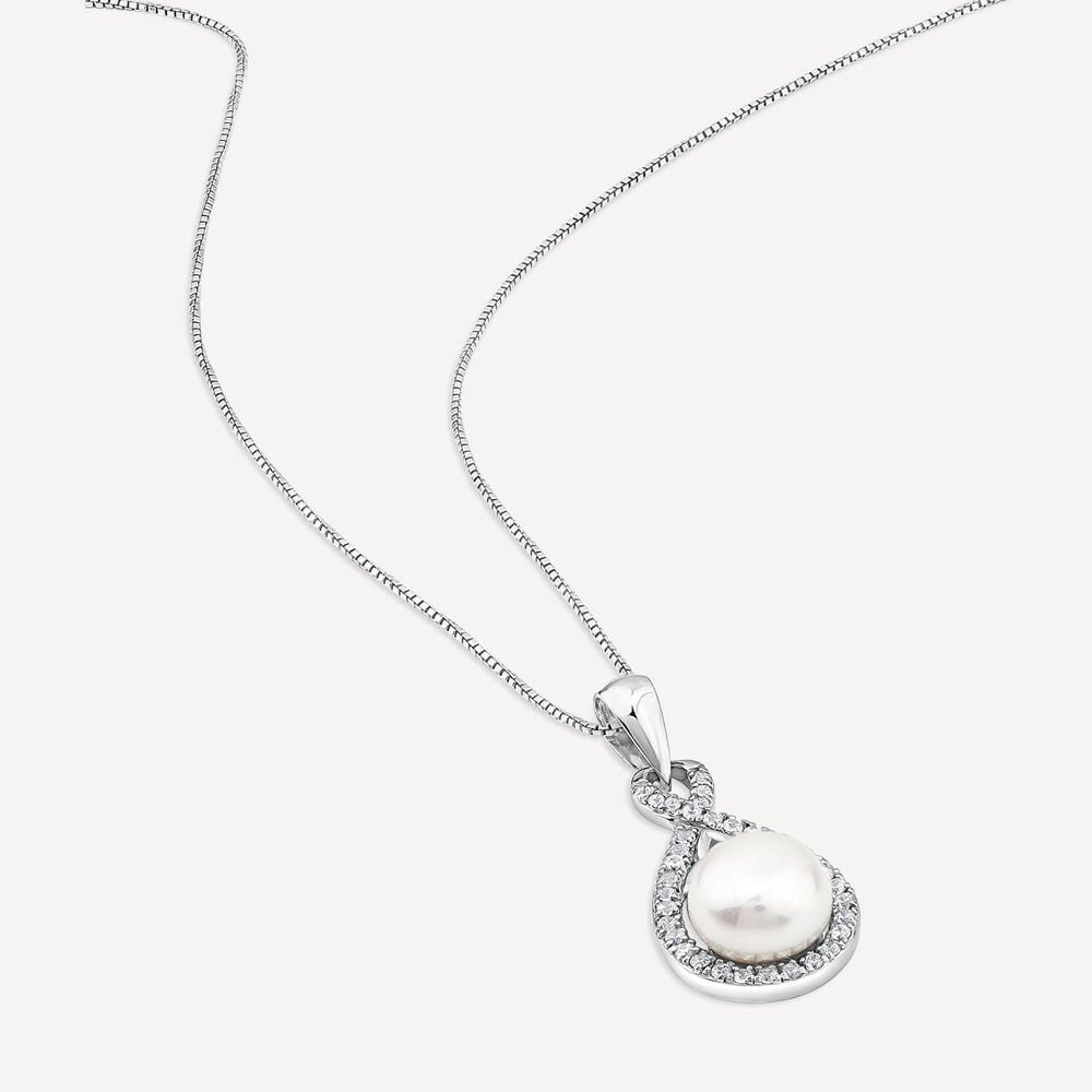 Sterling Silver Crystal & Pearl Trinity Knot Pendant