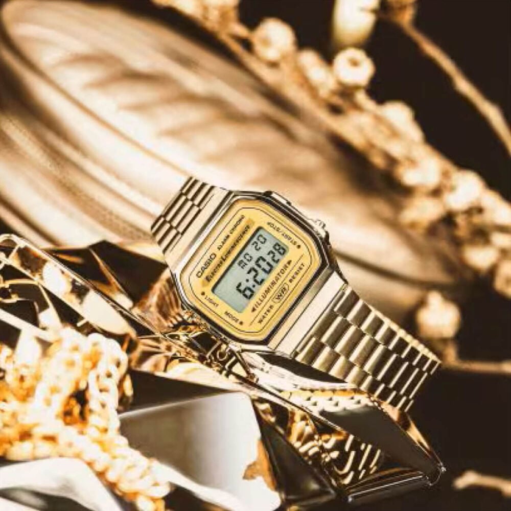 Casio Vintage 38.6x36.3mm Gold Digital Display Gold Tone Steel Bracelet Watch