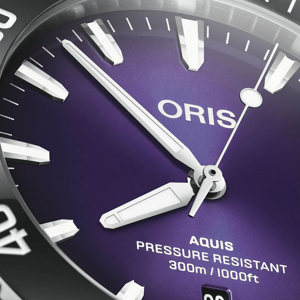 Oris Aquis Date Taste Of Summer 43.5mm Purple Dial Stainless Steel Bracelet Watch
