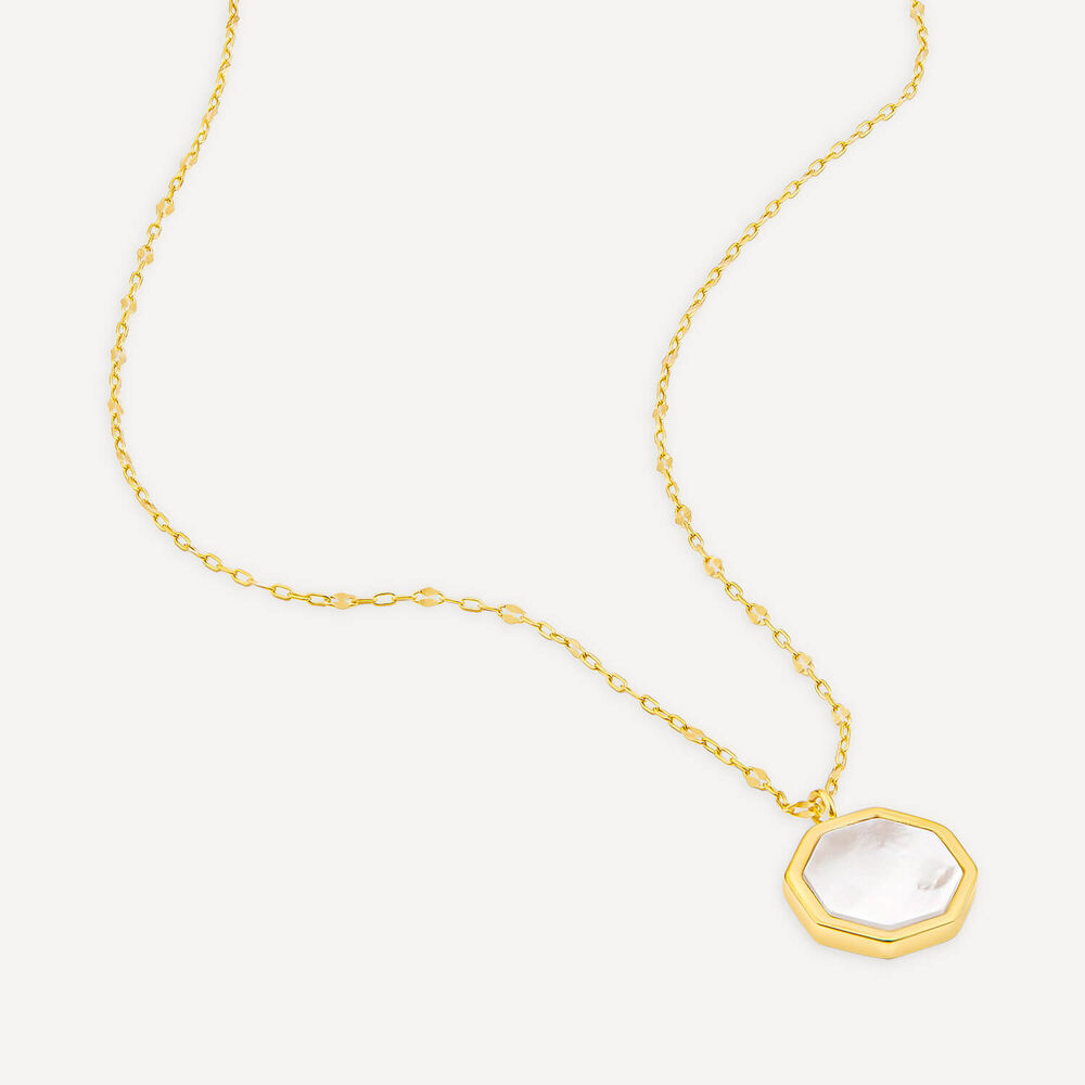9ct Yellow Gold Hexagon Shaped Mother of Pearl Pendant image number 3