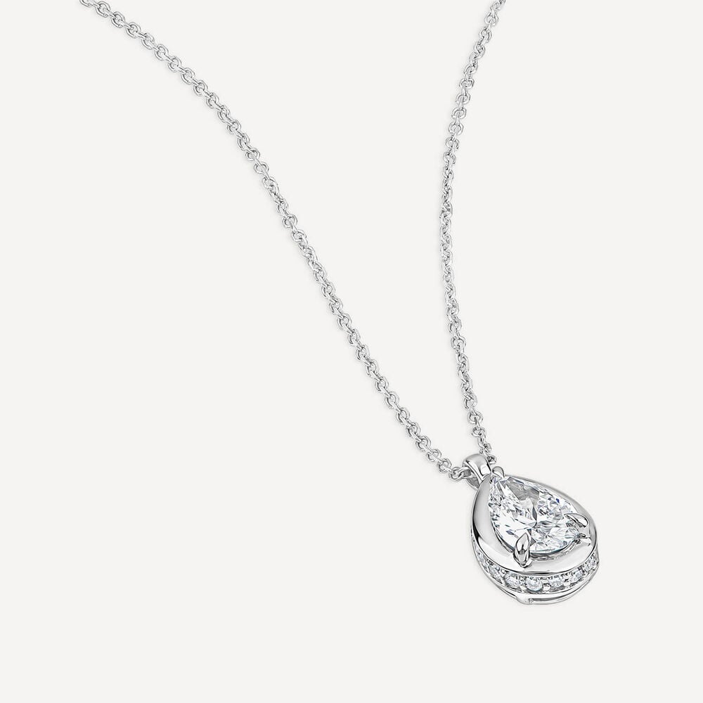 Born Orbit 9ct White Gold Lab Grown 0.82ct Oval Diamond Pendant image number 2
