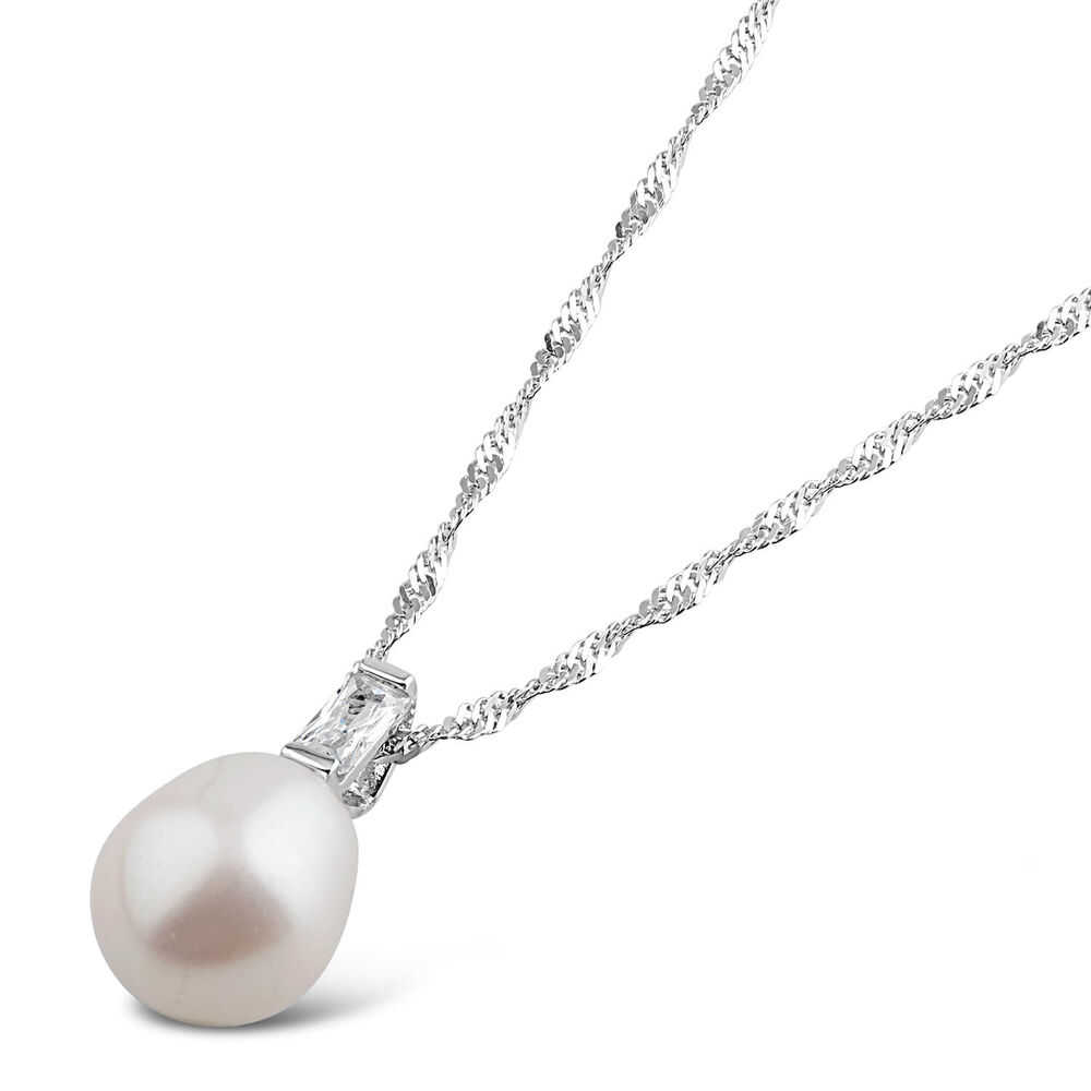 9ct White Gold Pearl and Cubic Zirconia Pendant (Chain Included)