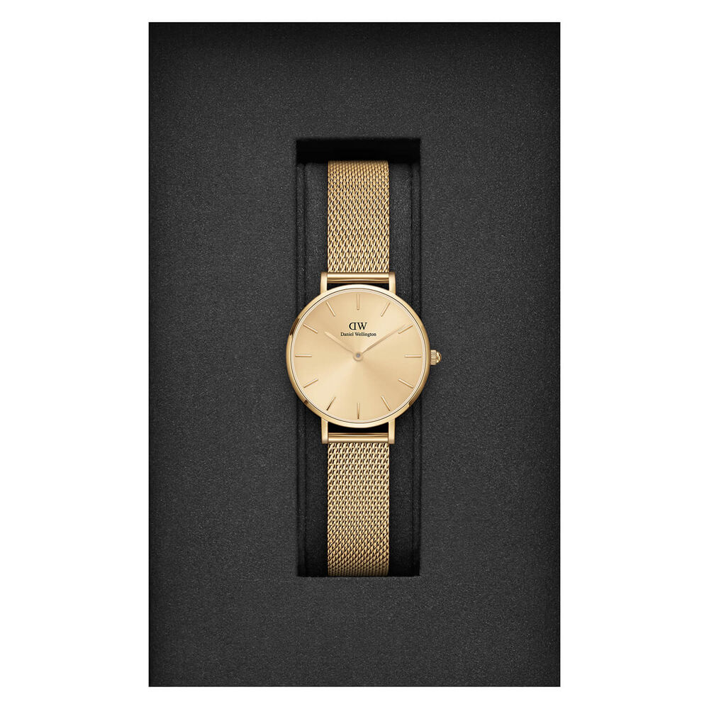 Daniel Wellington Petite Unitone 28MM Yellow Gold PVD Round Dial And Mesh Bracelet Watch