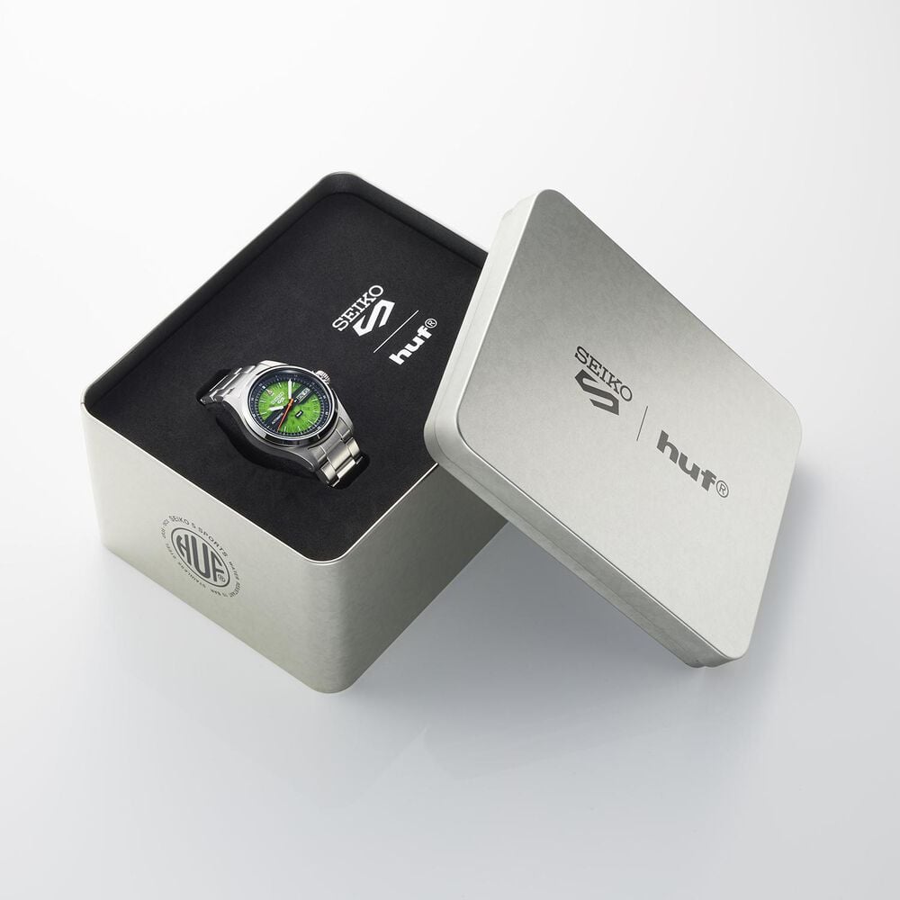 Seiko 5 Sports x HUF II Limited Edition Collaboration 39.4mm Green Dial Steel Bracelet Watch image number 8