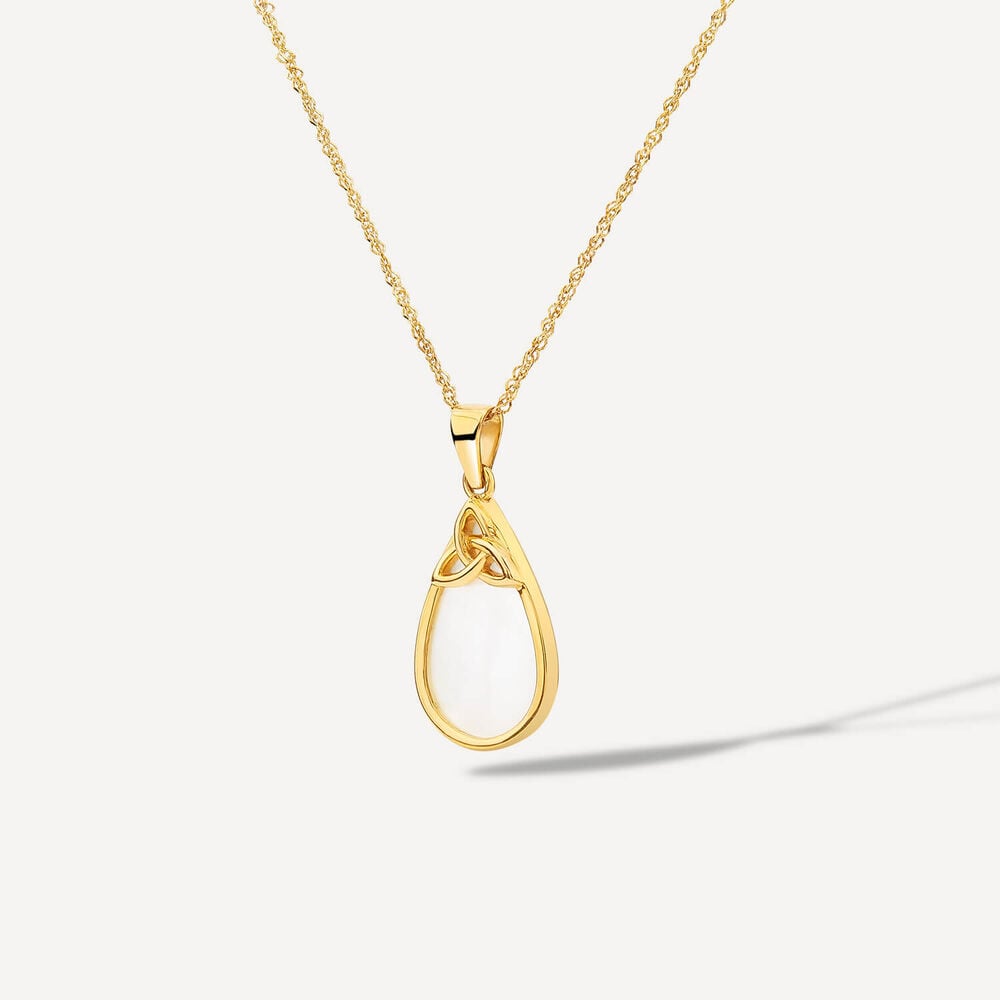 9ct Yellow Gold Mother of Pearl Pear Trinity Knot Pendant