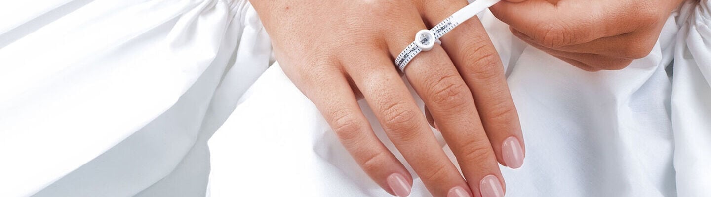 Ring size chart and guide