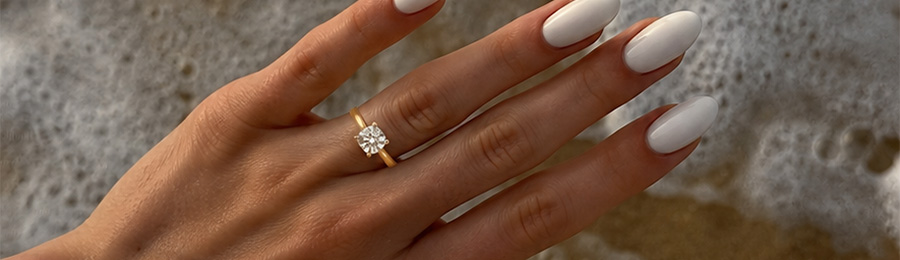 1 carat earth-grown diamond engagement ring offer